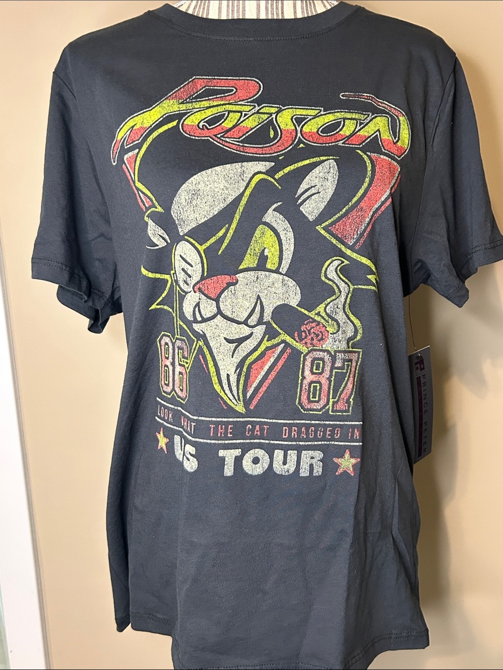 NWT Poison "Look what the cat dragged in" Tee Size L